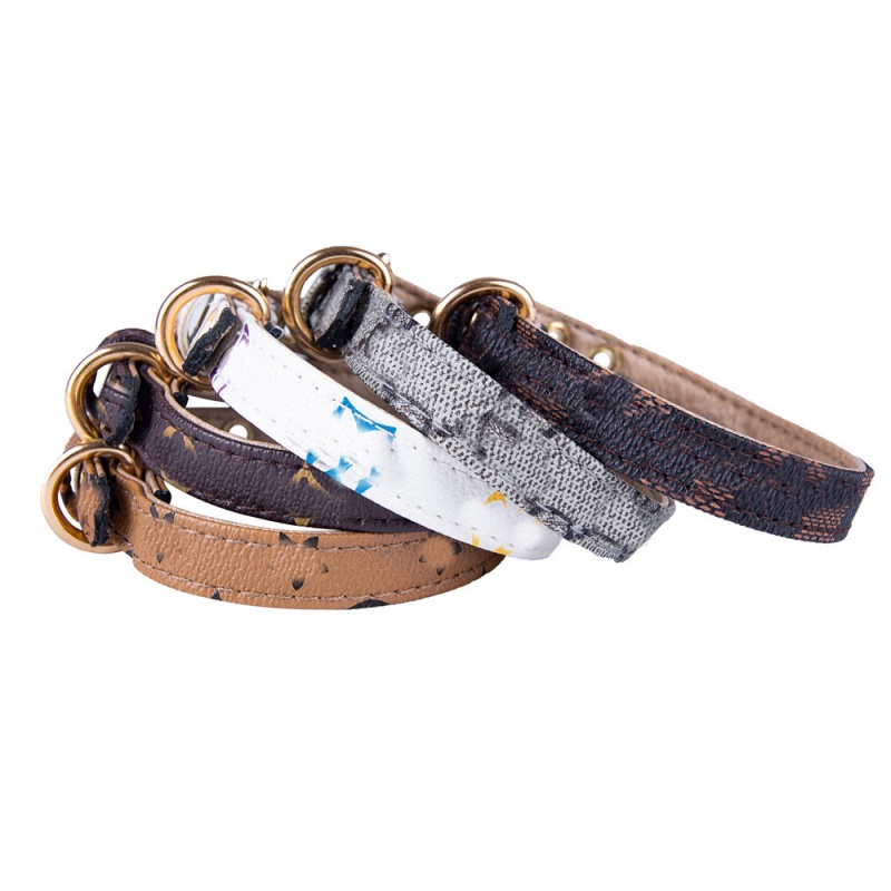 Designer-style classic light luxury adjustable leather pet collar and leash set, suitable for small, medium and large dogs or cats, lightweight daily 