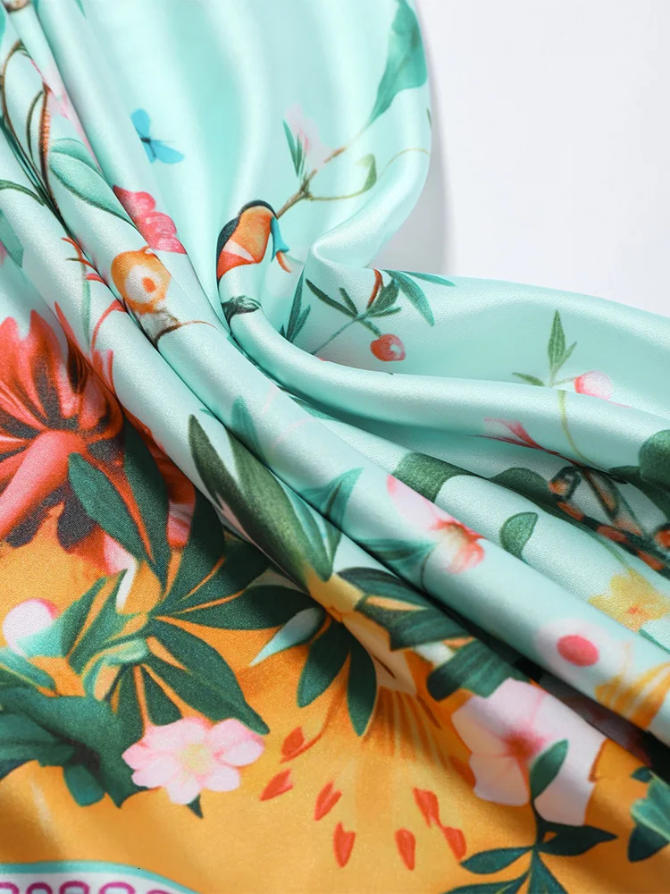 Fashion Vintage Printed Tassel Square Scarf Women Fringe Patchwork Shawl Waist Seal Accessories 2026 Spring Summer Street Shawls 260724 - view 6
