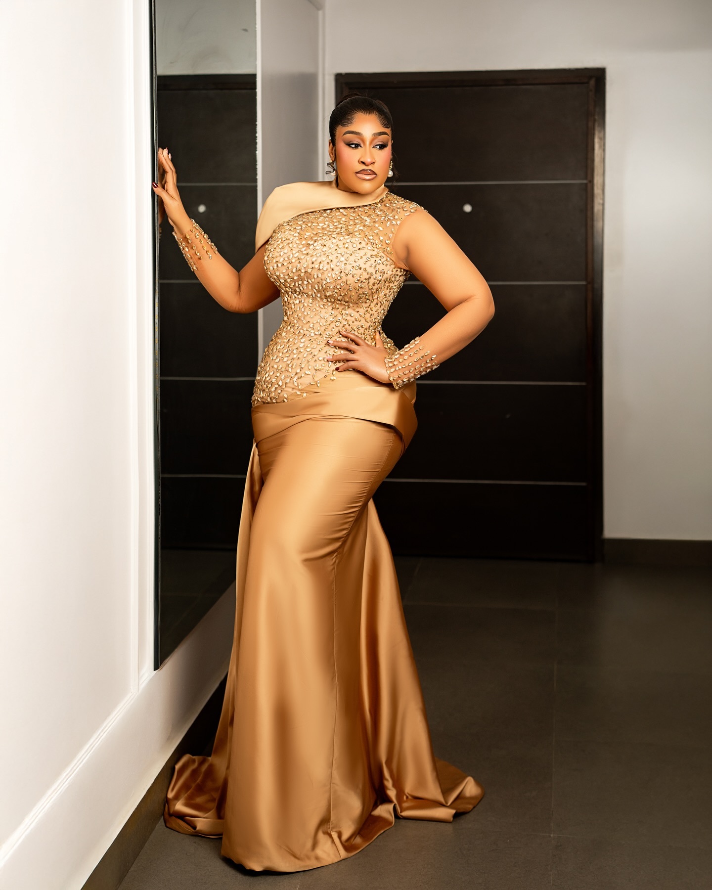 Plus Size Champagne Mermaid Prom Dress 2026 Evening Dresses Formal Gowns Crystals Party Dress Sequined Lace Formal Gowns for Black Women Birthday Gown - view 6