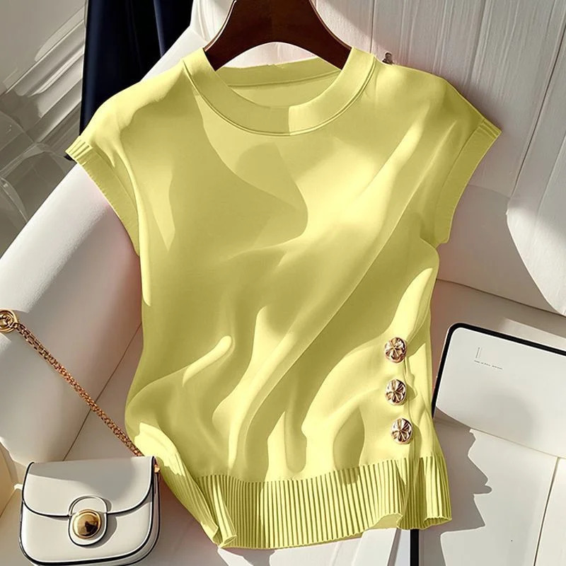 2026 Korean Summer Roundnecked Sweater Women Pullover Casual Chic Comfortable Slim Fashion Sleeveless Femme Knitwear Tops 260728 - view 4