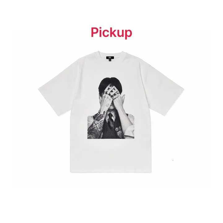 The Same Style Short-sleeved T-shirt From ARIRANG Tour Made of Pure Cotton with A supportive Round Neckline X260729