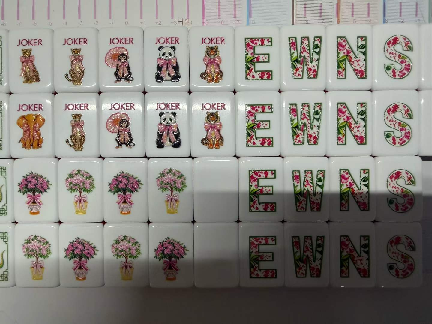 WILD ONES Bone Tiles 160pcs Luxury Engraved Mahjong,Emerald Jade Style American Mahjong, Portable Entertainment Game - view 6