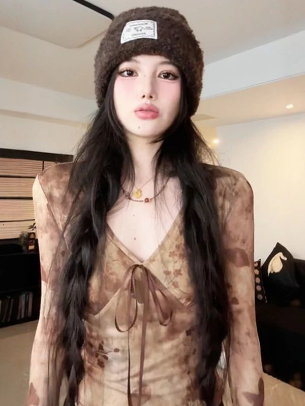 Streetwear Trendy Harajuku Fluffy Womens Tops Bandage Grunge Y2k Aesthetic Sexy Coats Fashion Chic Slim Vintage Print Cardigans 240808