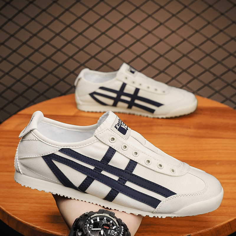 2026 new men's casual low cut sports shoes breathable and lightweight canvas shoes men's walking shoes casual shoes