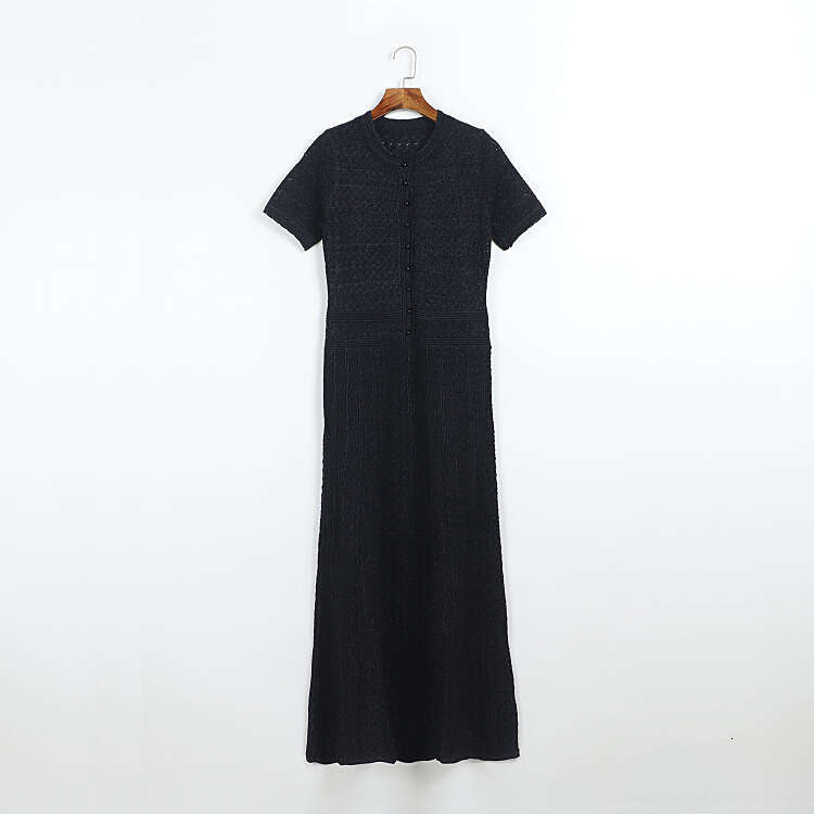 Summer New Designer Round k30 Neck Extended Short Sleeve Knitted Dress Single Row Bead Button Diamond Horn Ruffle Skirt