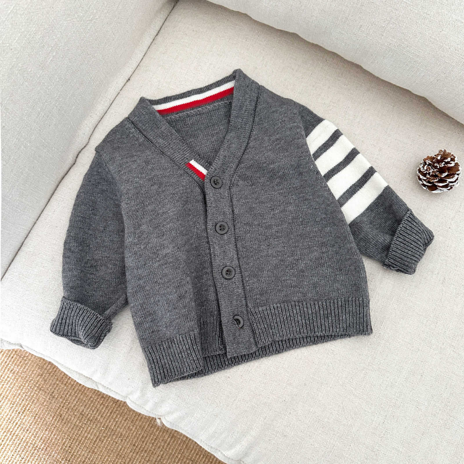 Cardigan Cardigan Ins baby cardigan spring new style knitwear autumn version for boys and girls Korean style V-neck casual sweater stylish jacket