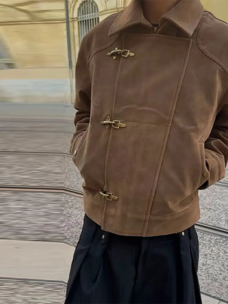 Vintage Suede Toggle Jacket Men Casual Solid Lapel Asymmetry Full Sleeves Short Coat Male Winter Spring Chic Gentlemans Outwear 260331