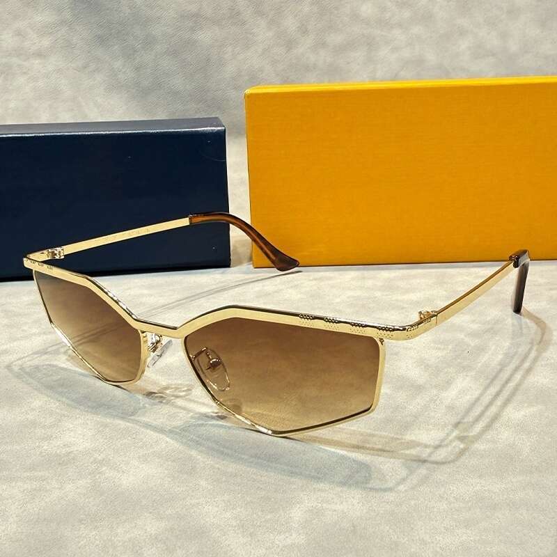 New Luxury designer sunglasses for women Men attitude sunglasses gold frame Pilot metal frame vintage style outdoor design classical model With box8727