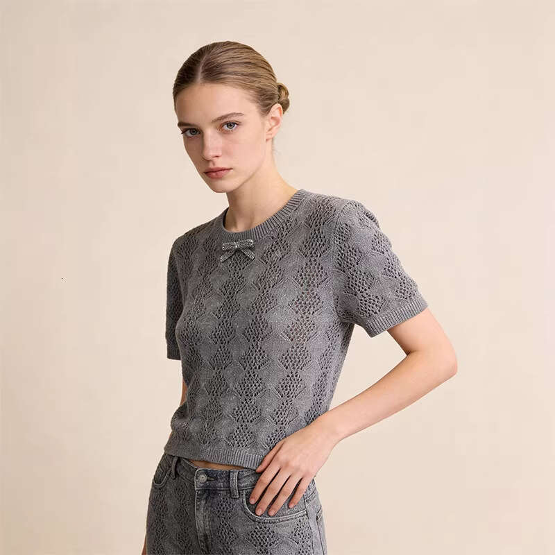 Bow sequin T-shirt summer new designer hollowed out round neck pullover sweater k30 knitted top