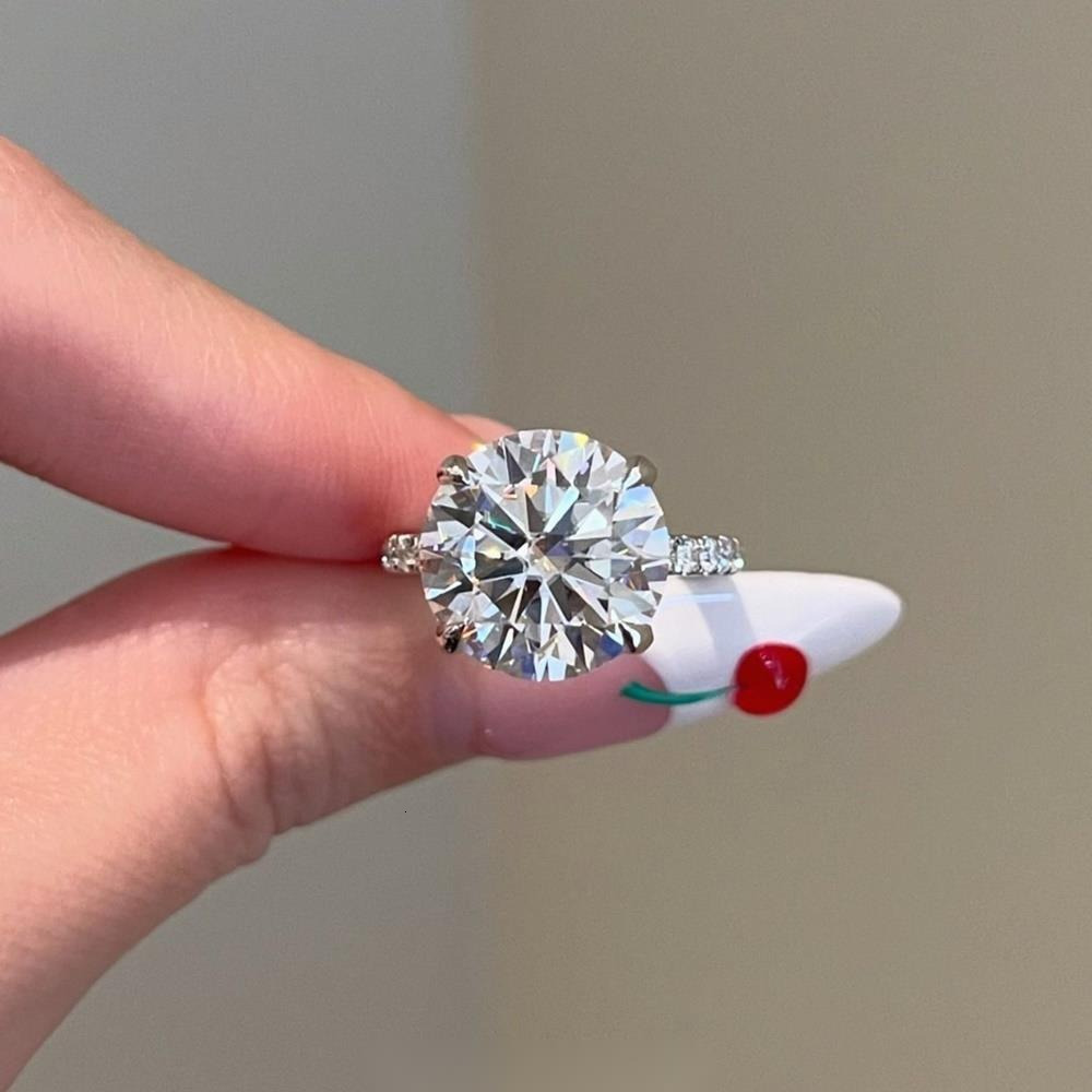 Luxurious 4 CT Round Diamond Ring 14K Solid White Gold 4 Prongs Moissanite Wedding Engagement Rings Jewelry Women