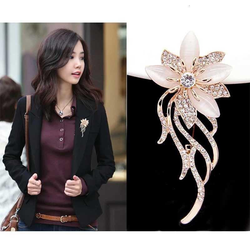 Fashion Flower Brooch For Women Rhinestone Brooch Jewelry Opal Brooch Pins Jewelry Girl Gift 2023 Z260401