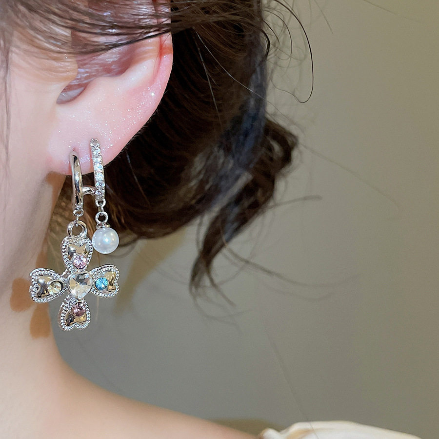 Silver needle zirconia studded diamond heart cross pearl earrings, fashionable versatile, light luxury and high-end earrings - view 4