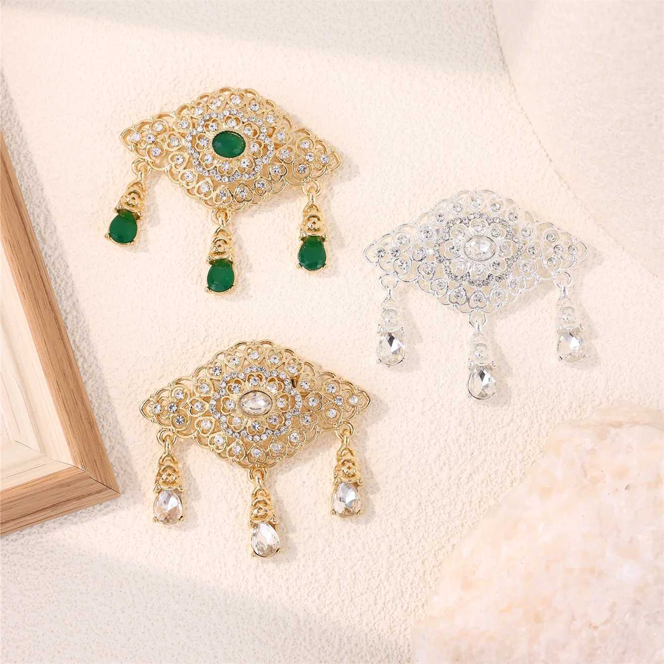 Retro Crystal Corsage Women Moroccan Bridal Brooch Hollow-out Tassel Design With Water drops Rhinestones Z260401