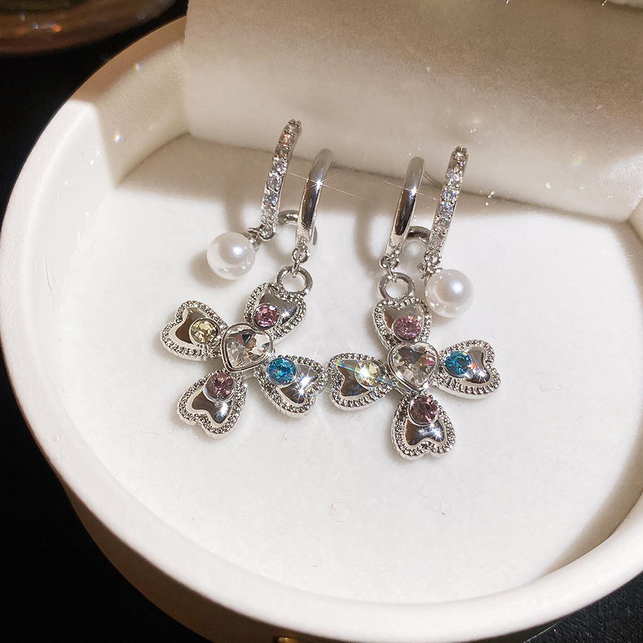 Silver needle zirconia studded diamond heart cross pearl earrings, fashionable versatile, light luxury and high-end earrings - view 5