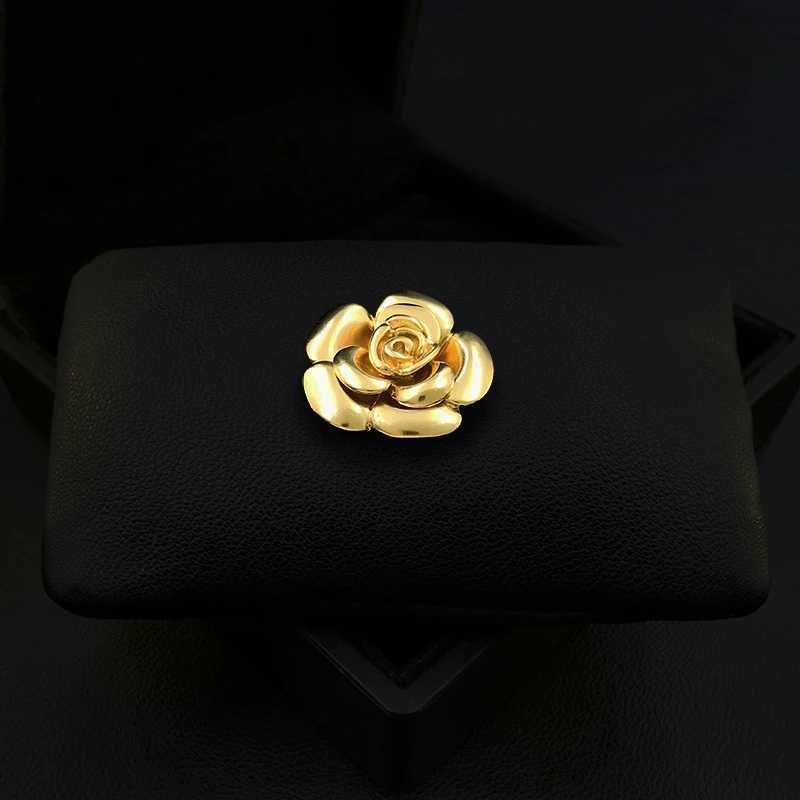 1859 Upscale Retro Camellia Brooch Women Flower Smal Suit Neckline Pin Anti-Exposure Cardigan Buckle Clothes Accessories Jewelry Z260401