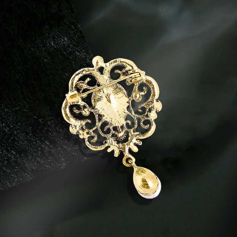 Advanced Texture Baroque Style Retro Rhinestone Crystal Brooch Female Pendant Crown Corsage Z260401
