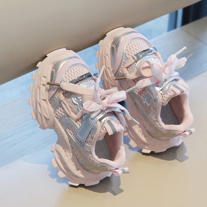 Children Trendy Chunky Dad Sneakers Lightweight Mesh Upper Platform Running Shoes Comfortable Athletic Shoes for Kids Non Slip Casual Sport Shoes Free