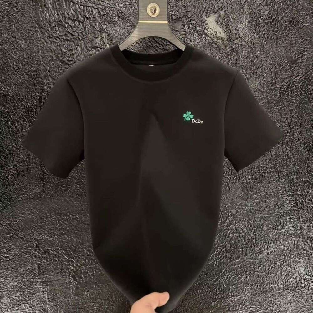 2026 New High-Quality Comfortable And Stylish Unisex Simple Printed Small Clover Trendy T-Shirt For Men
