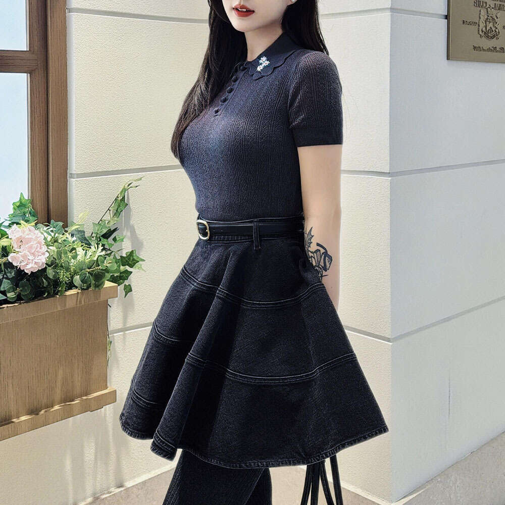 2026 autumn new French retro collar embroidered flower k30 slim knit pullover suitable for women