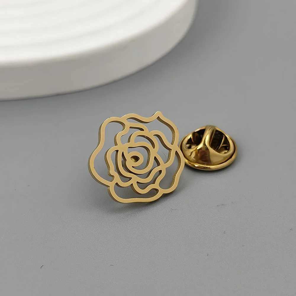 New hip-hop style rose hollow stainless steel gold-plated badge suit lapel pin waterproof black mens brooch set Z260401