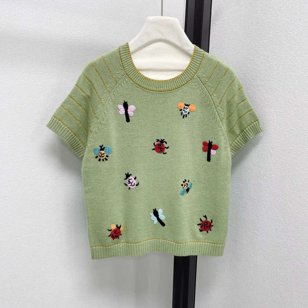 2026 Spring and Summer New Designer High end Round k30 Neck Color Cartoon Embroidery Fashion Short sleeved Knitted Shirt