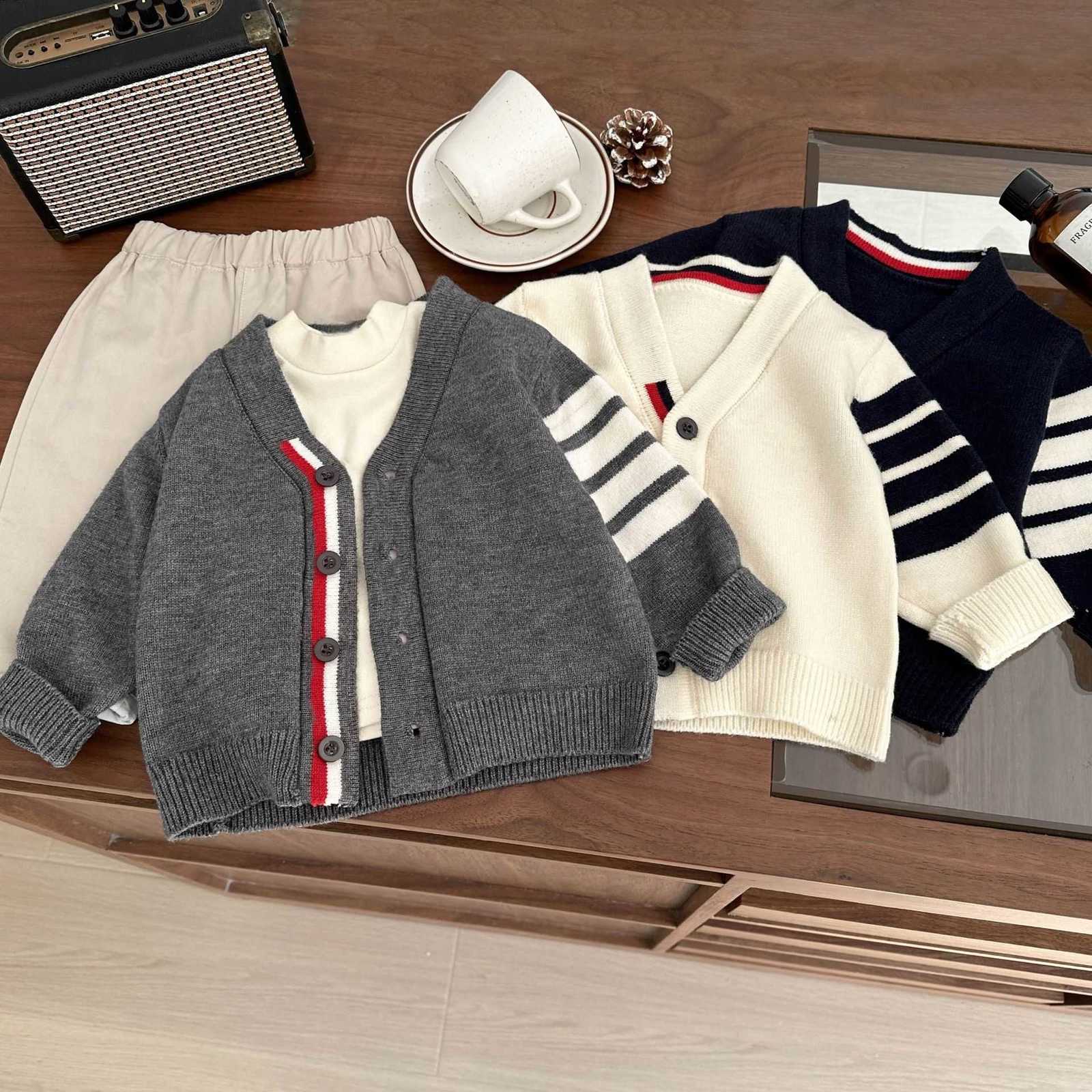 Cardigan Cardigan Ins baby cardigan spring new style knitwear autumn version for boys and girls Korean style V-neck casual sweater stylish jacket