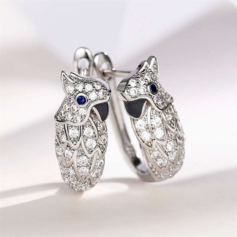 Moissanite Jewelry retro animal earrings micro-inlaid Moissanite parrot ear clips unique and trendy versatile earrings wholesale 81 - view 3
