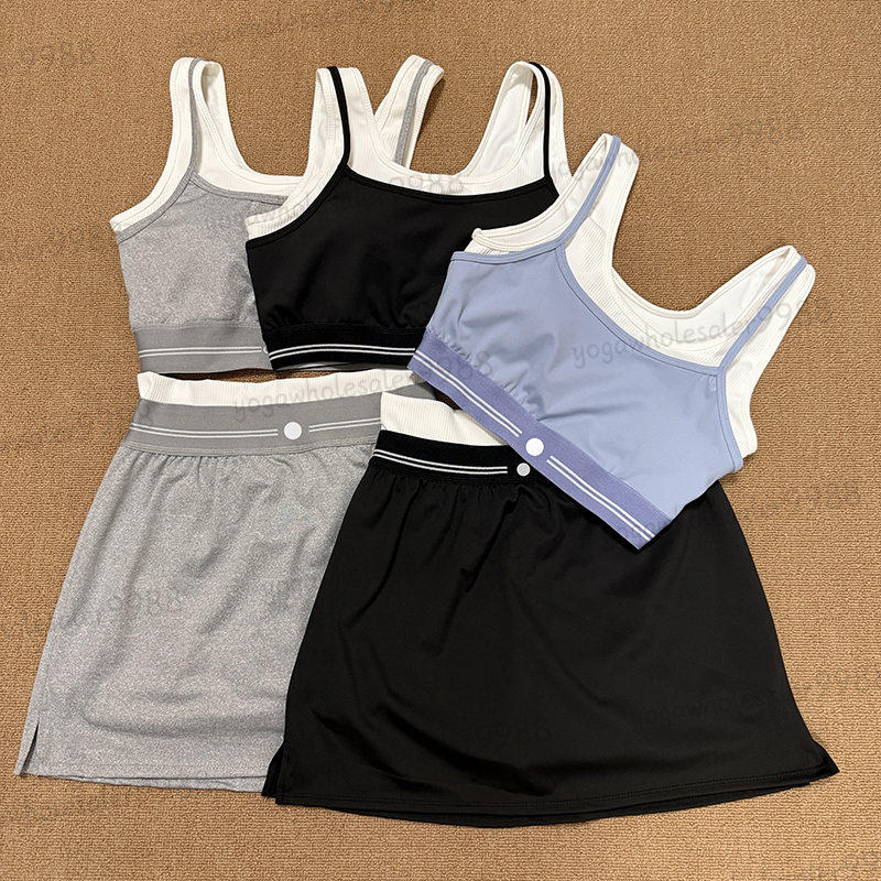 Designer Yoga Set 2 Piece Set Women Designer Anti Exposure Tennis Skirt Outfit Tennis Dress Training Sweatsuit Fake Two Piece Color Blocking Sports Vest Gym Suit