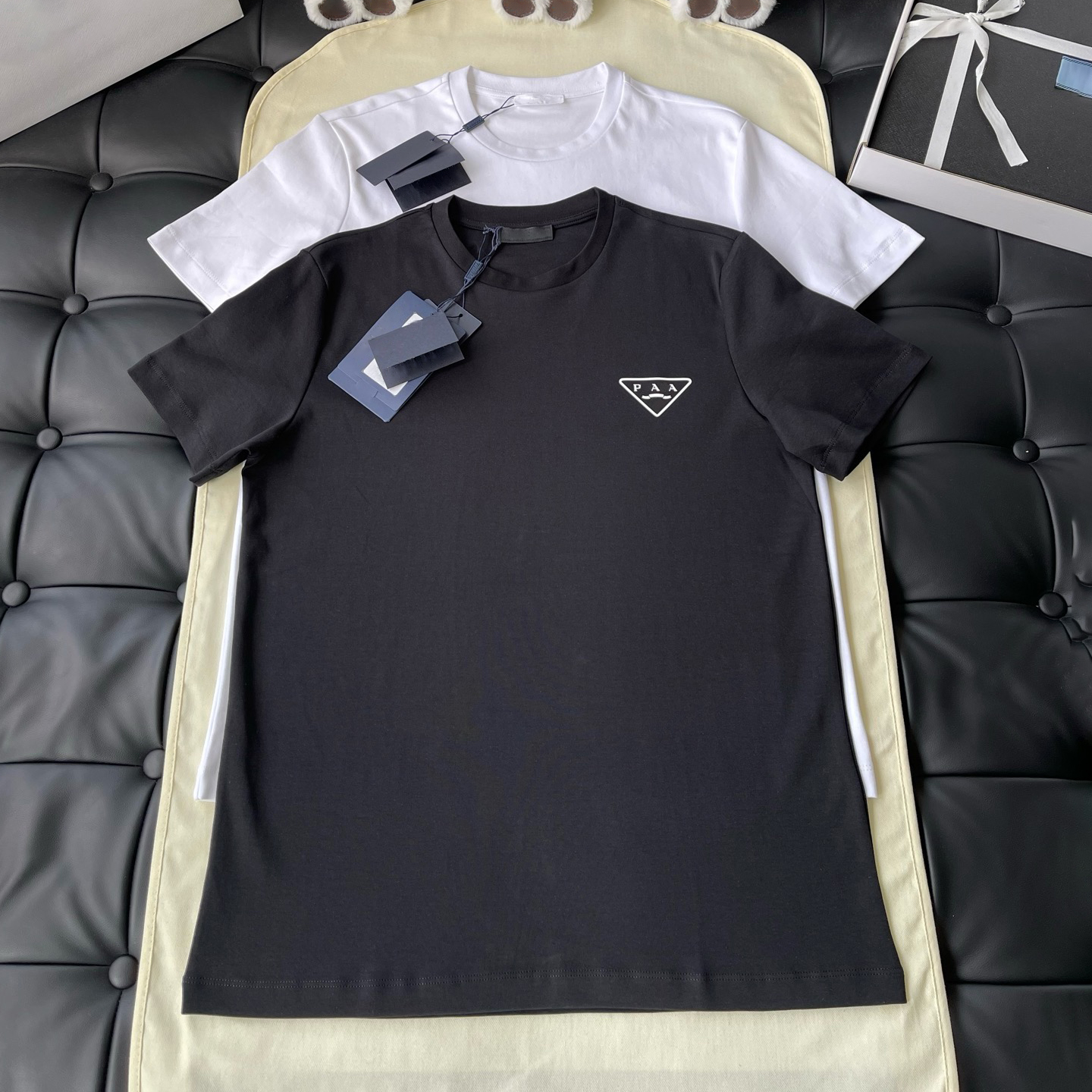 Designer fashion brand high-quality men's T-shirt Polo shirt men's T-shirt triangle logo printed pattern outdoor casual daily wear short sleeved shirt