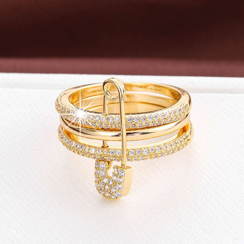 Designer Jewellery High Quality Non Tarnish Triple Connector Cubic Zirconia Safety Pin Ring for Women Men Textured Unisex Jewelry Gift Wedding Anniver