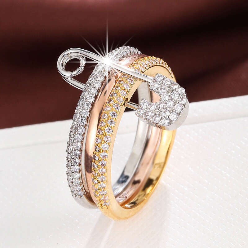 Designer Jewellery High Quality Non Tarnish Triple Connector Cubic Zirconia Safety Pin Ring for Women Men Textured Unisex Jewelry Gift Wedding Anniver
