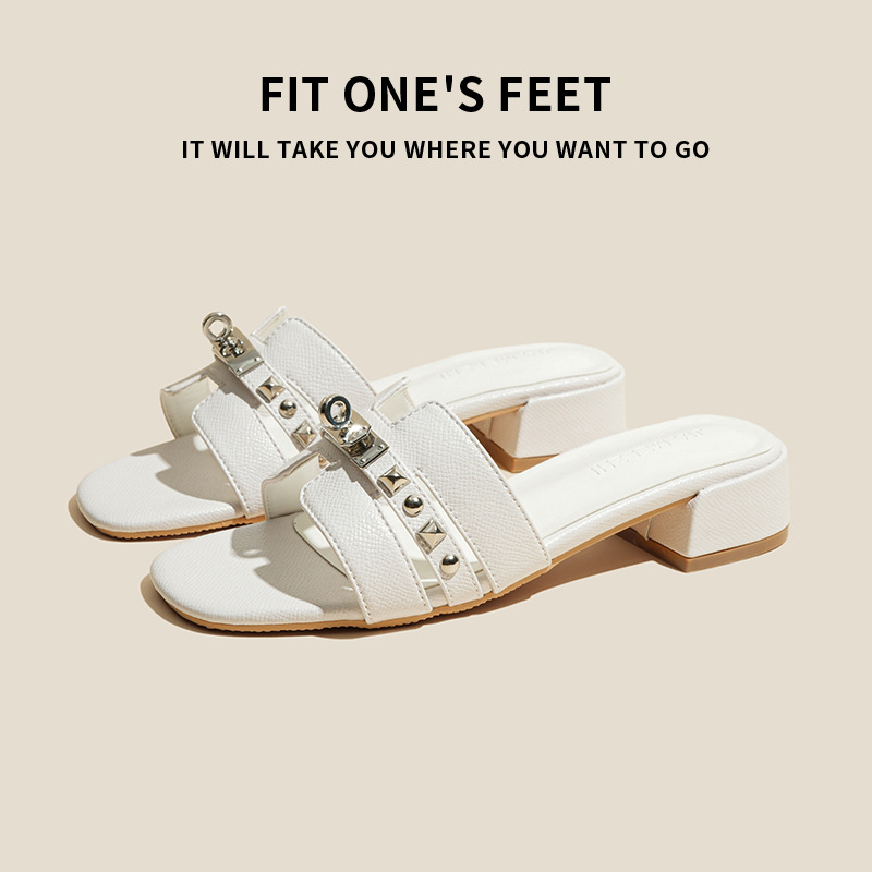 Free shipping designer slippers for womens flat sandals black beige brown grey khaki white Fashionable versatile Soft outsole outdoor casual flat slip
