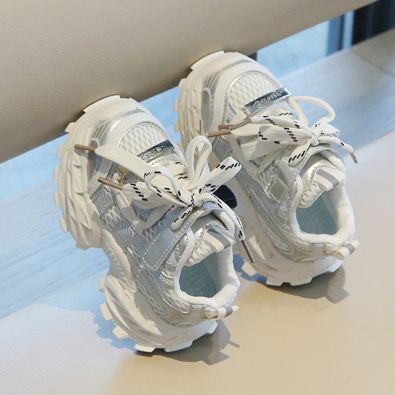 Children Trendy Chunky Dad Sneakers Lightweight Mesh Upper Platform Running Shoes Comfortable Athletic Shoes for Kids Non Slip Casual Sport Shoes Free