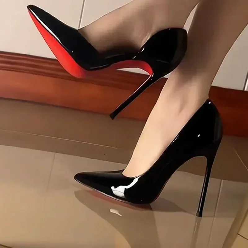 New High Heels 2025 Hot Selling Solid Color Womens Single Shoes Pointed Toe Stiletto Heel Slip-on Party Banquet Fashion Shoes X260401