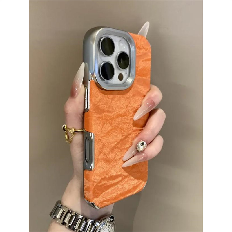 Electroplated flannel snow mountain pattern uses iPhone iPhone case simple creativity