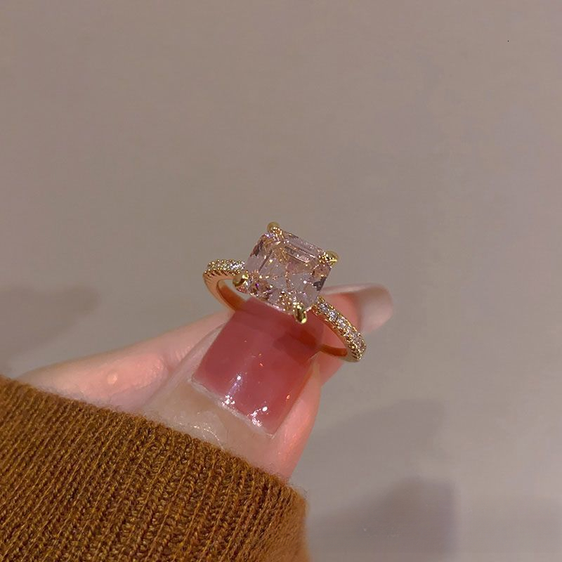 Pink Designer Ring Ultra-Sparkling Zirconia Ring for Women Affordable Luxury Holiday Gift for Women Unique Index Finger Ring