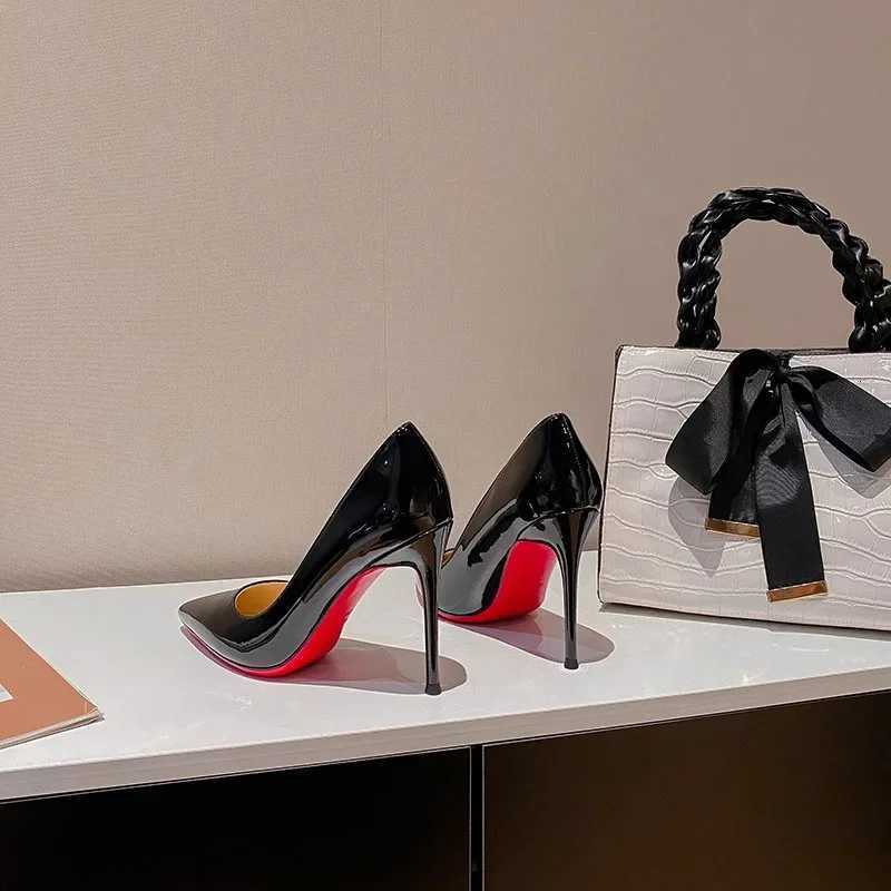 New High Heels 2025 Hot Selling Solid Color Womens Single Shoes Pointed Toe Stiletto Heel Slip-on Party Banquet Fashion Shoes X260401
