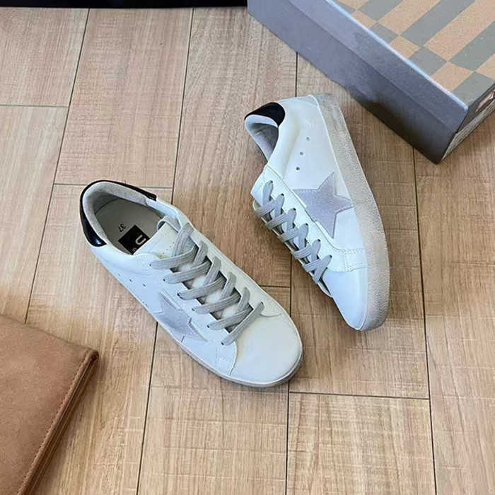 Korean GG Vintage Star Dirty Sneaker for Women - Classic and Versatile Couple's Sneaker with Built-in Height Increase, Dirty Leather, White Color H260401