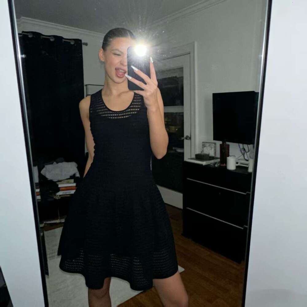 European niche designer hollow out k30 elegant waistband vest skirt slim fit round neck knitted sleeveless dress