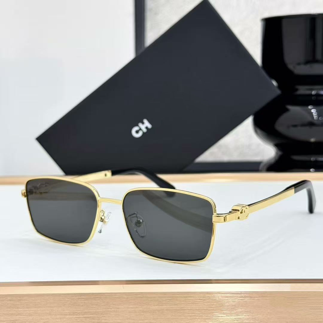 designer sunglasses for women Fashion Style Square Frame Metal Mirror Legs Sunglasses Outdoor Adumbral Goggle Beach men Sunglasses Original box