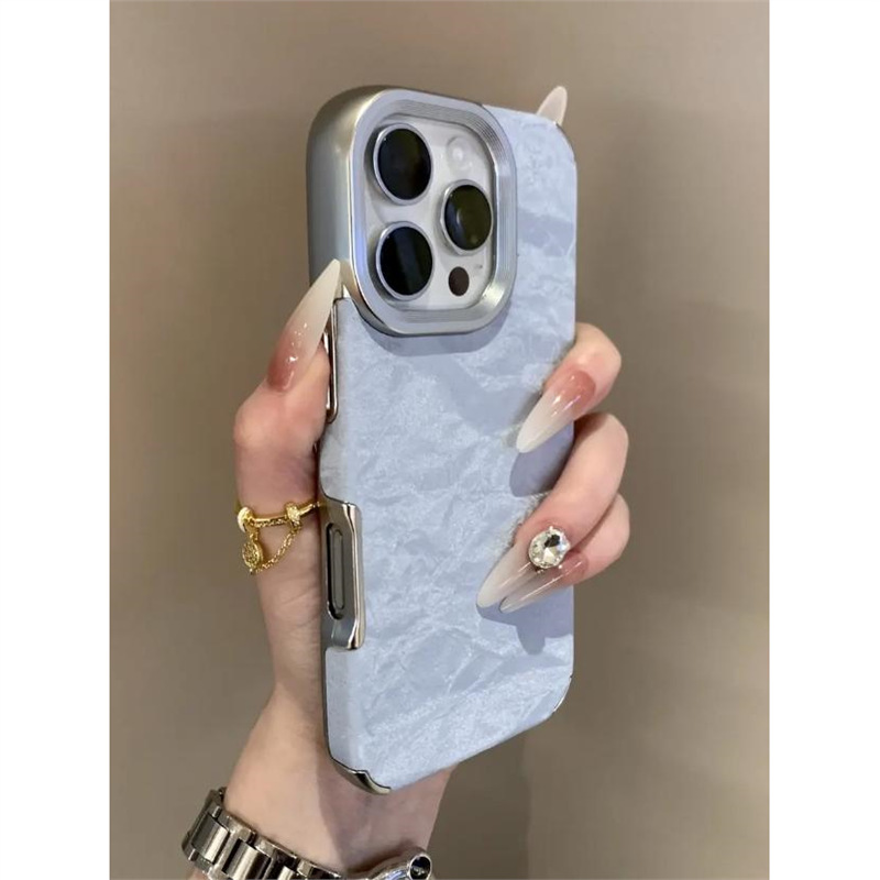 Electroplated flannel snow mountain pattern uses iPhone iPhone case simple creativity