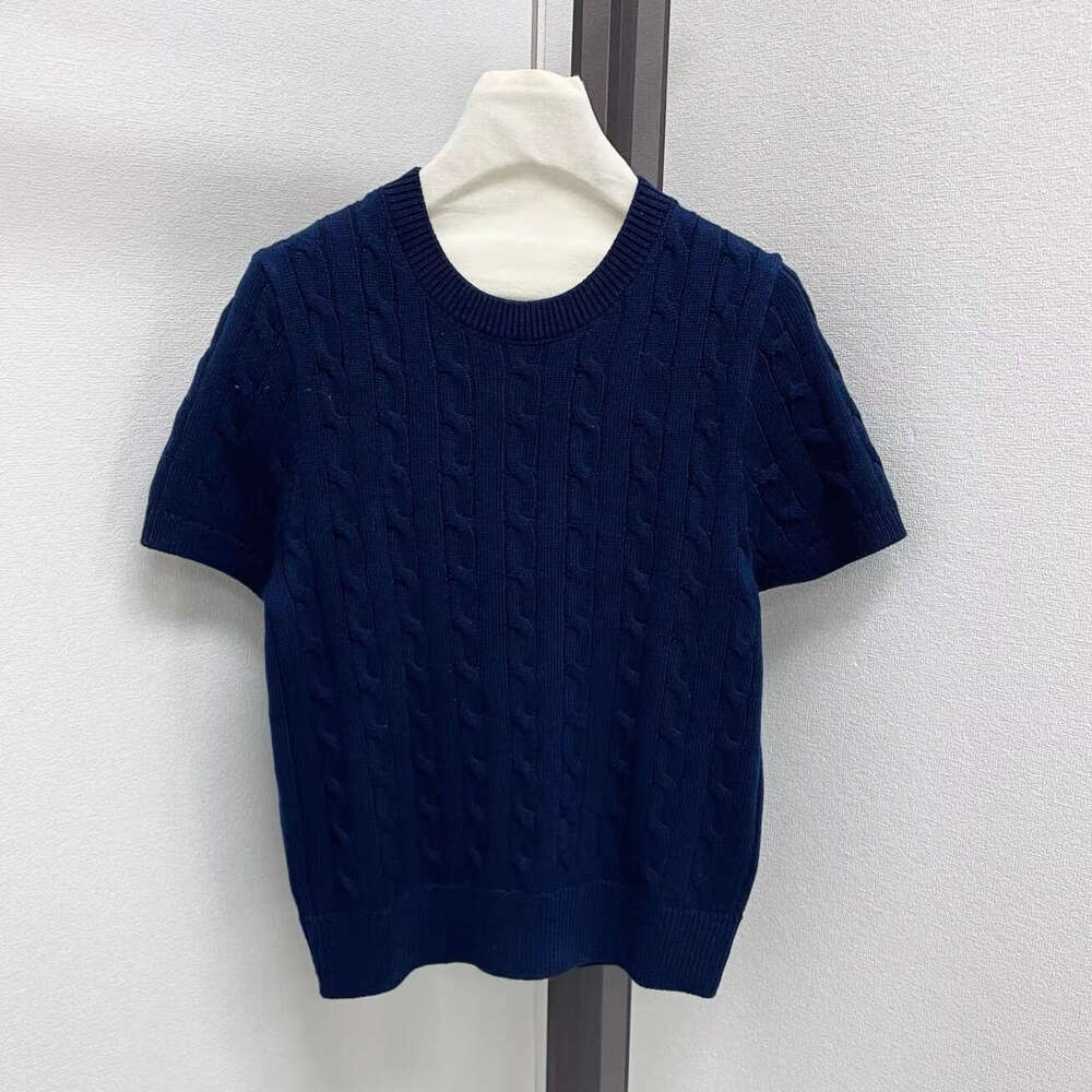 Designer Xiaoma Embroidered Knitted Round Neck Sweater 2026 Spring and Summer New Casual Simple k30 Women's Short sleeved Top