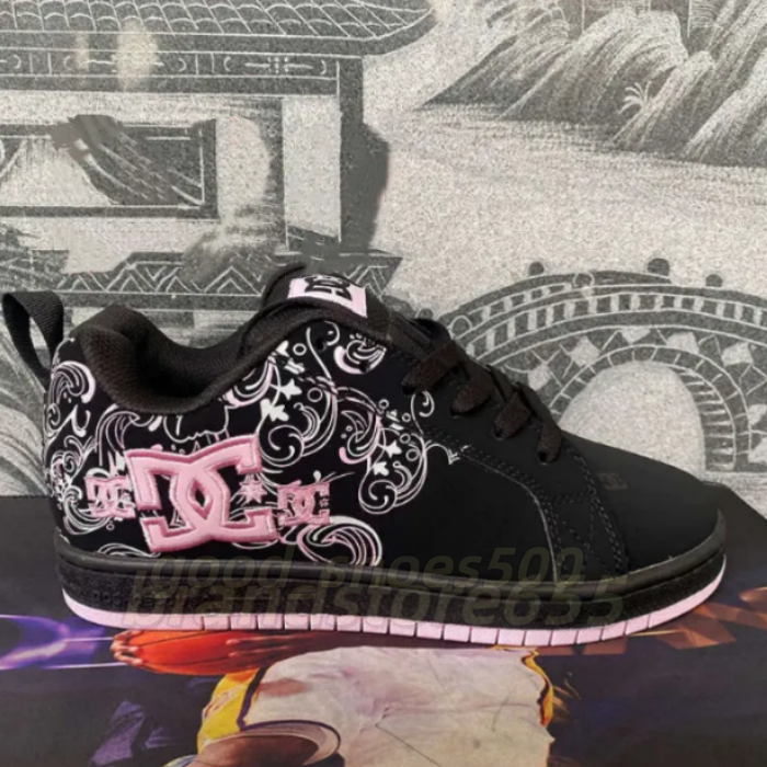 Dc Shoe Designer Formal Mens Sneaker Womens Trainer Trendy Casual Shoes Denim Canvas Leather Fashion Thick Platform Height Increase Free shipping