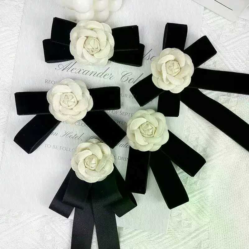 New Black Bowtie Ribbon Bow Brooch Fabric Camellia Flower Brooch Pins Vintage Wedding Party Brooches For Women Accessories Z260401