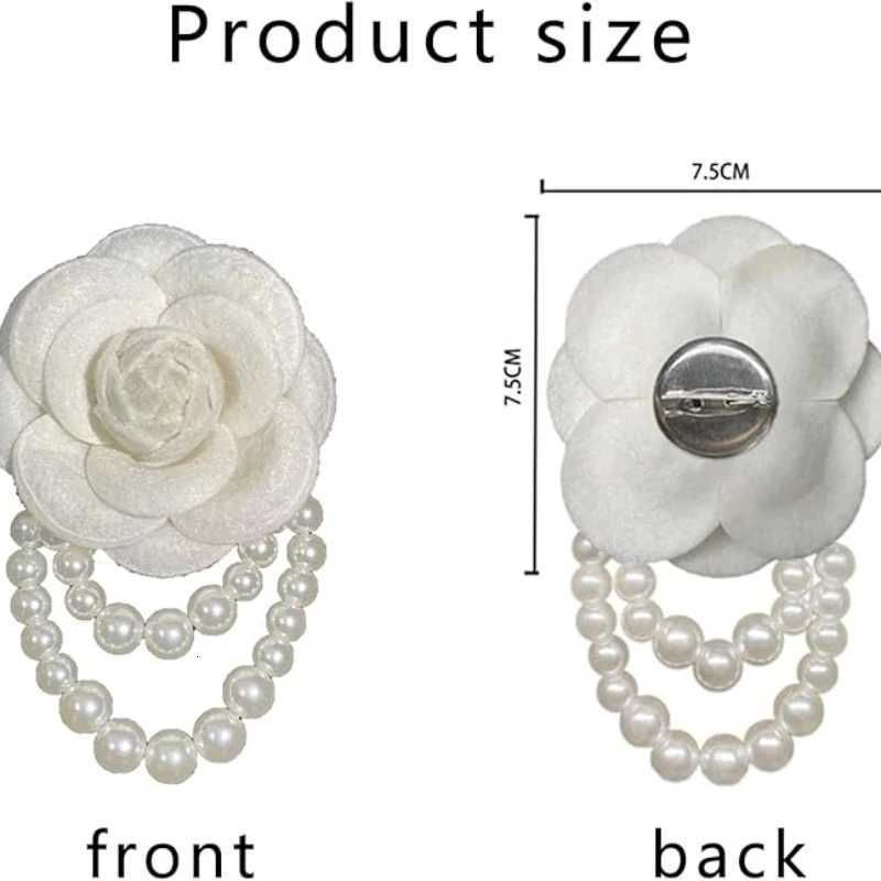 Small Fragrance Corsage Retro Delicate Black and White Camellia Brooch Pearl Beaded Pin Bracelet Dual-purpose Z260401