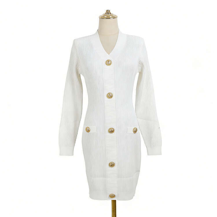 2026 Spring/Autumn New Designer Ribbed k30 Knitted V-neck Gold Lion Buckle Slimming Long Sleeve Dress