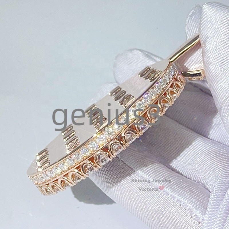 Pass Diamond Tester 25 Width Moissanite Diamond Iced Out Rose Gold Iced Out Custom Picture Pendant