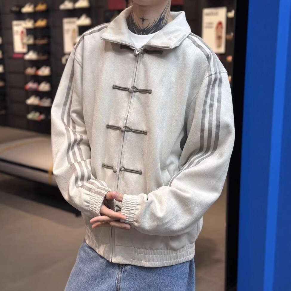 New Chinese Style Men's Suede Fleece Stand Collar Jacket Frog Button Baseball Collar Three Stripe Sport Coat Spring Autumn Casual