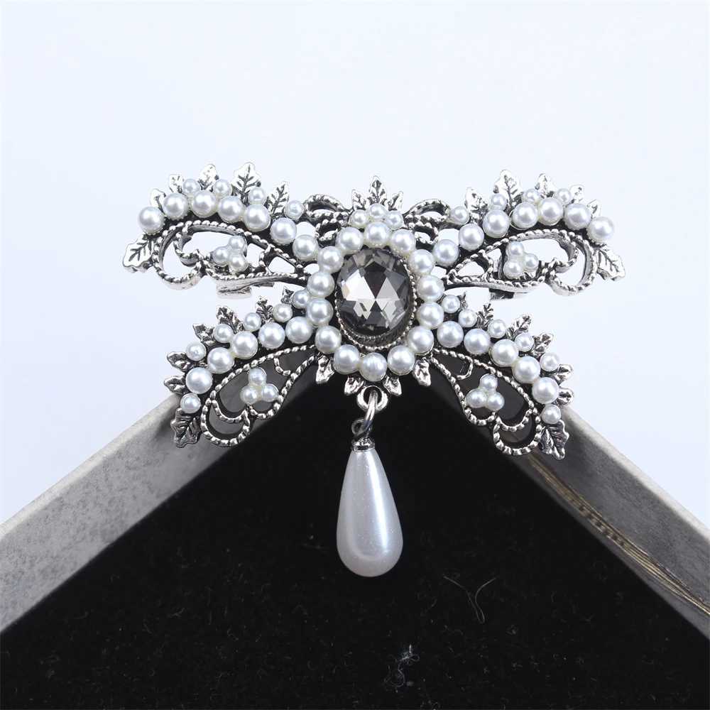 1 Piece Rhinestone Baroque Ribbon Tassel Design Ladies BroochSuit Coat Clothing AccessoriesHoliday Party FavorsVersatile pins Z260401