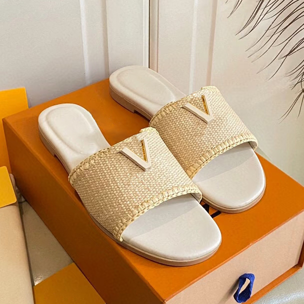 Fashion Raffias embroidery slide Designer flat shoe woman classic luxury leather Straw weave sandal summer beach shoe barefoot sandale pool slipper casual shoes